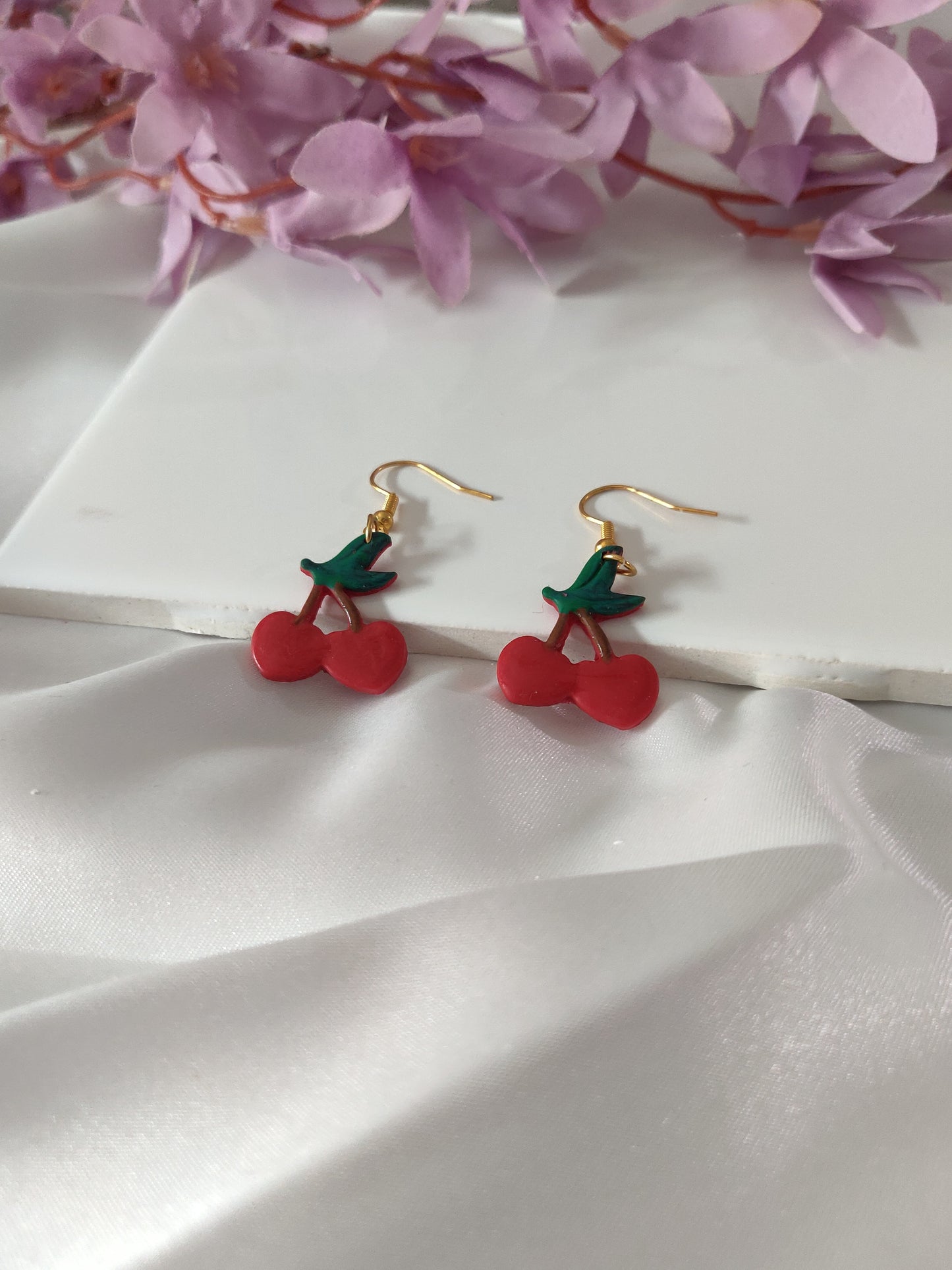 CHERRY HEART EARRINGS