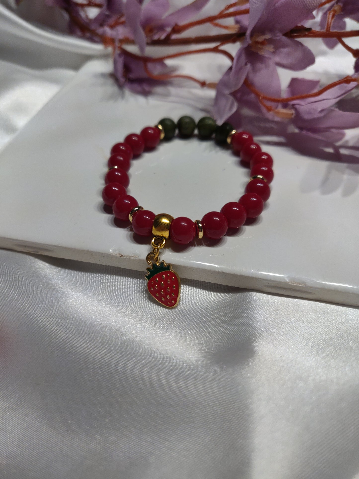 STRAWBERRY DREAM BRACELET