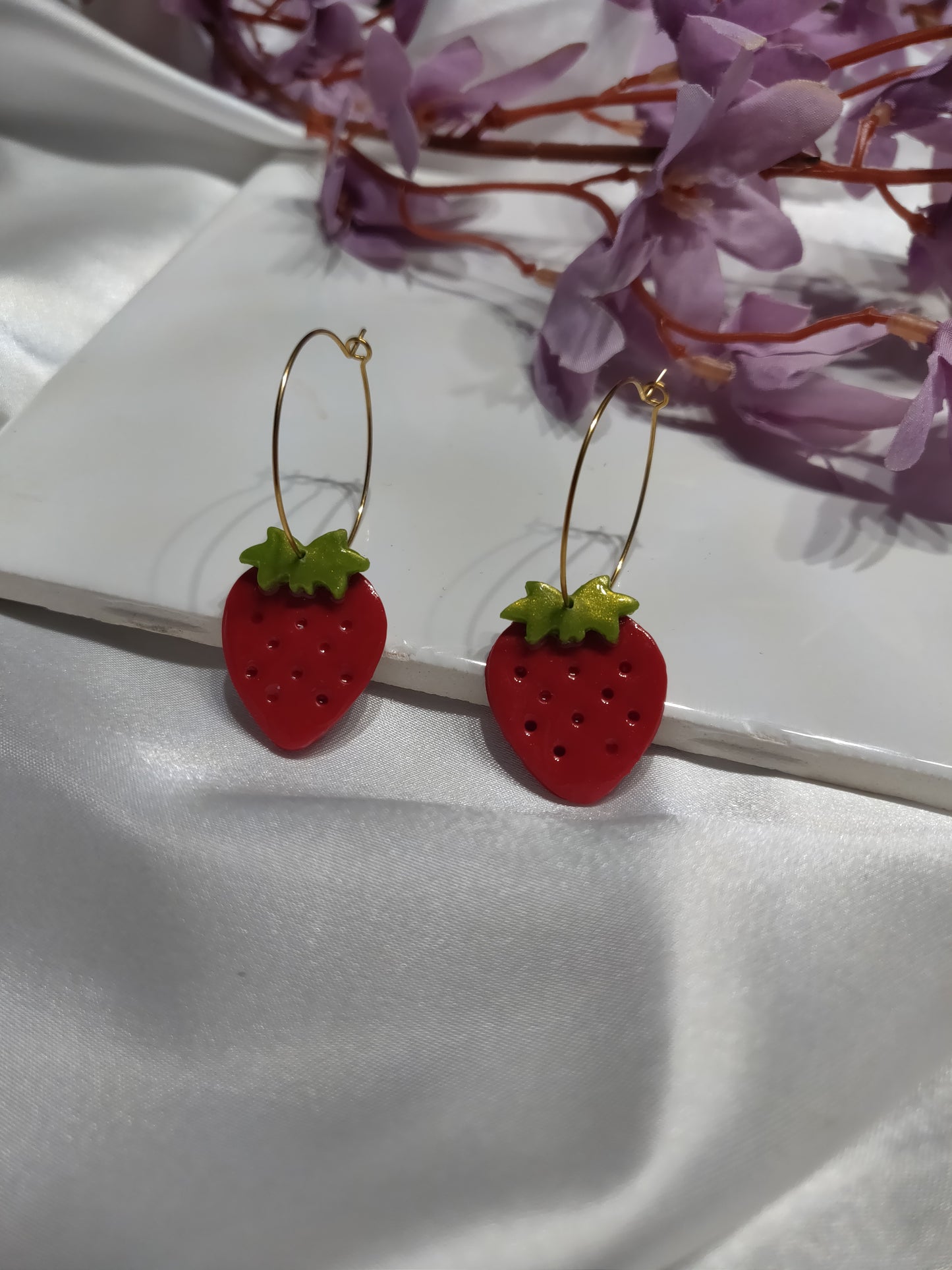 STRAWBERRY DREAM HOOPS